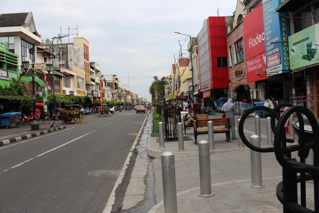 Jogja Backpacker Home Yogyakarta Exteriör bild